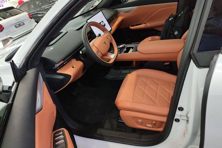 Used Deepal S05 2024 510Max Pure Electric Version Left Front Seat
