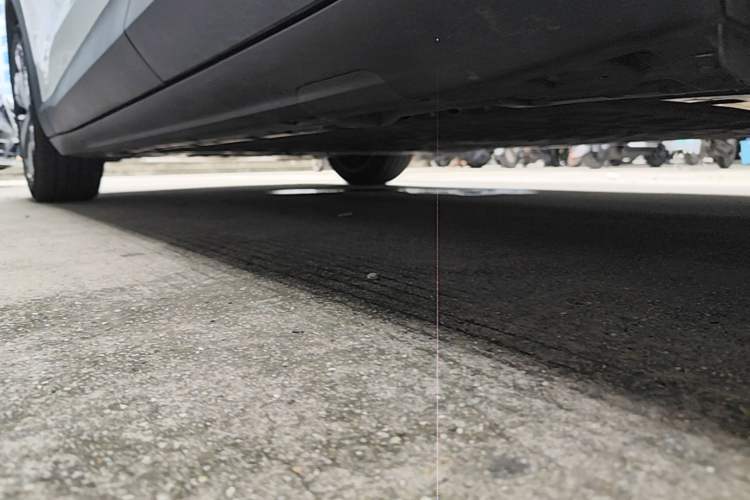 Used Deepal S05 2024 510 Ultra Pure Electric Version Left Side Sill