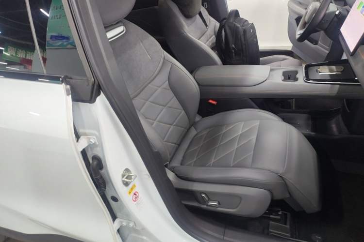 Used Deepal S05 2024 510 Plus Pure Electric Version Right Front Seat