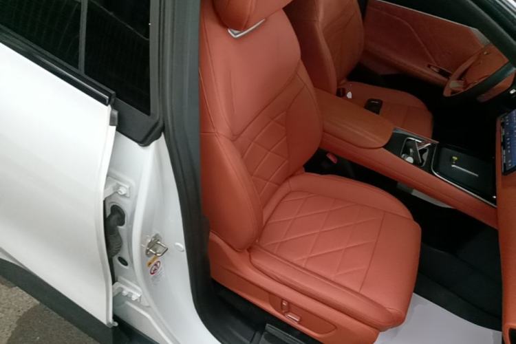 Used Deepal S05 2024 510 Plus Pure Electric Version Right Front Seat