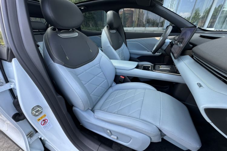 Used Deepal S05 2024 510 Ultra Pure Electric Version Right Front Seat