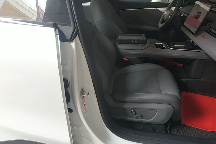 Used Deepal S05 2024 510 Ultra Pure Electric Version Right Front Seat