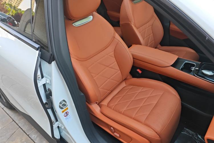 Used Deepal S05 2024 510Max Pure Electric Version Right Front Seat