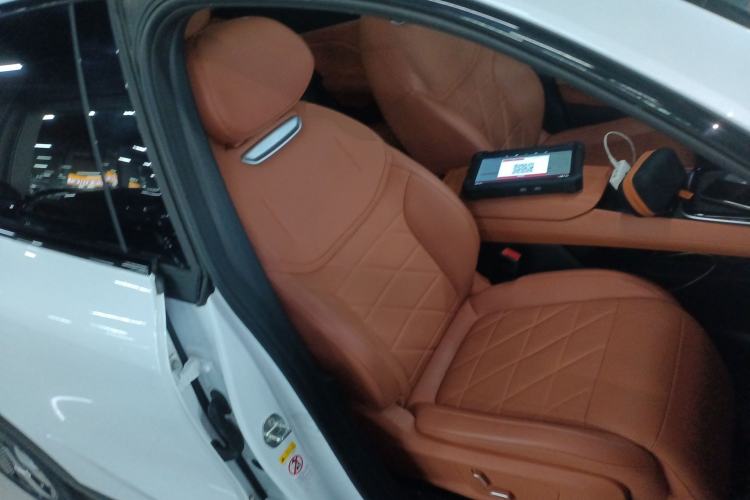 Used Deepal S05 2024 200 Ultra Range-Extended Long-Range Version Right Front Seat