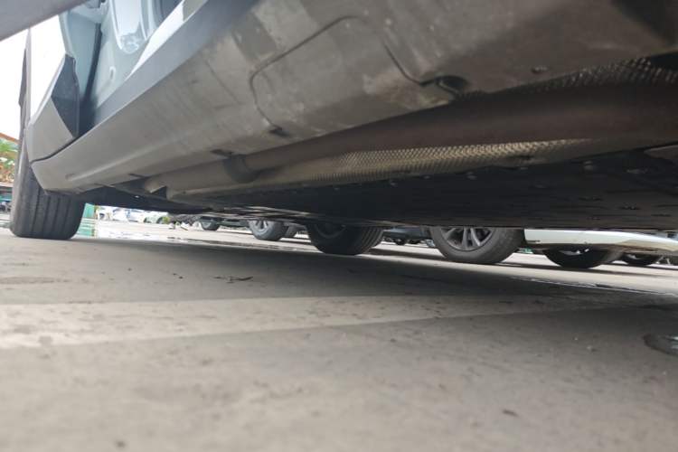 Used Deepal S05 2024 200Max Range-Extended Long-Range Version Right Side Sill