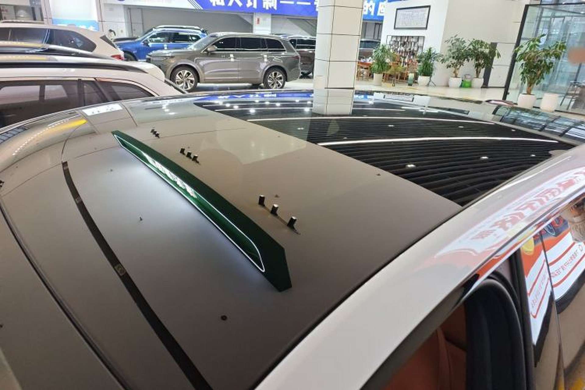 Used Deepal S05 2024 510Max Pure Electric Version Roof