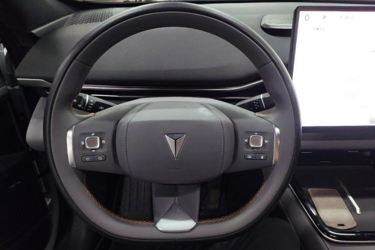 Used Deepal S05 2024 510 Plus Pure Electric Version Steering Wheel