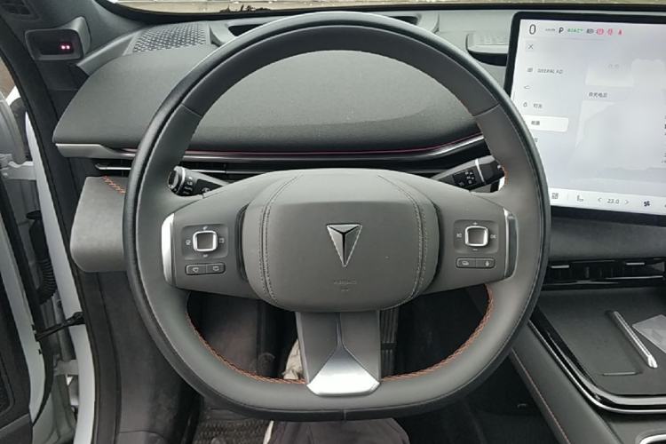 Used Deepal S05 2024 510 Ultra Pure Electric Version Steering Wheel