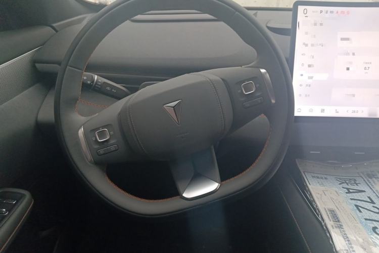 Used Deepal S05 2024 510Max Pure Electric Version Steering Wheel