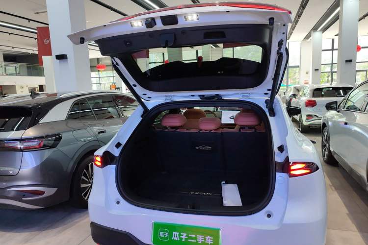 Used Deepal S05 2024 510Max Pure Electric Version Trunk