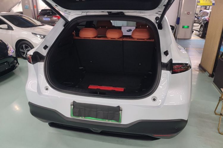 Used Deepal S05 2024 510Max Pure Electric Version Trunk