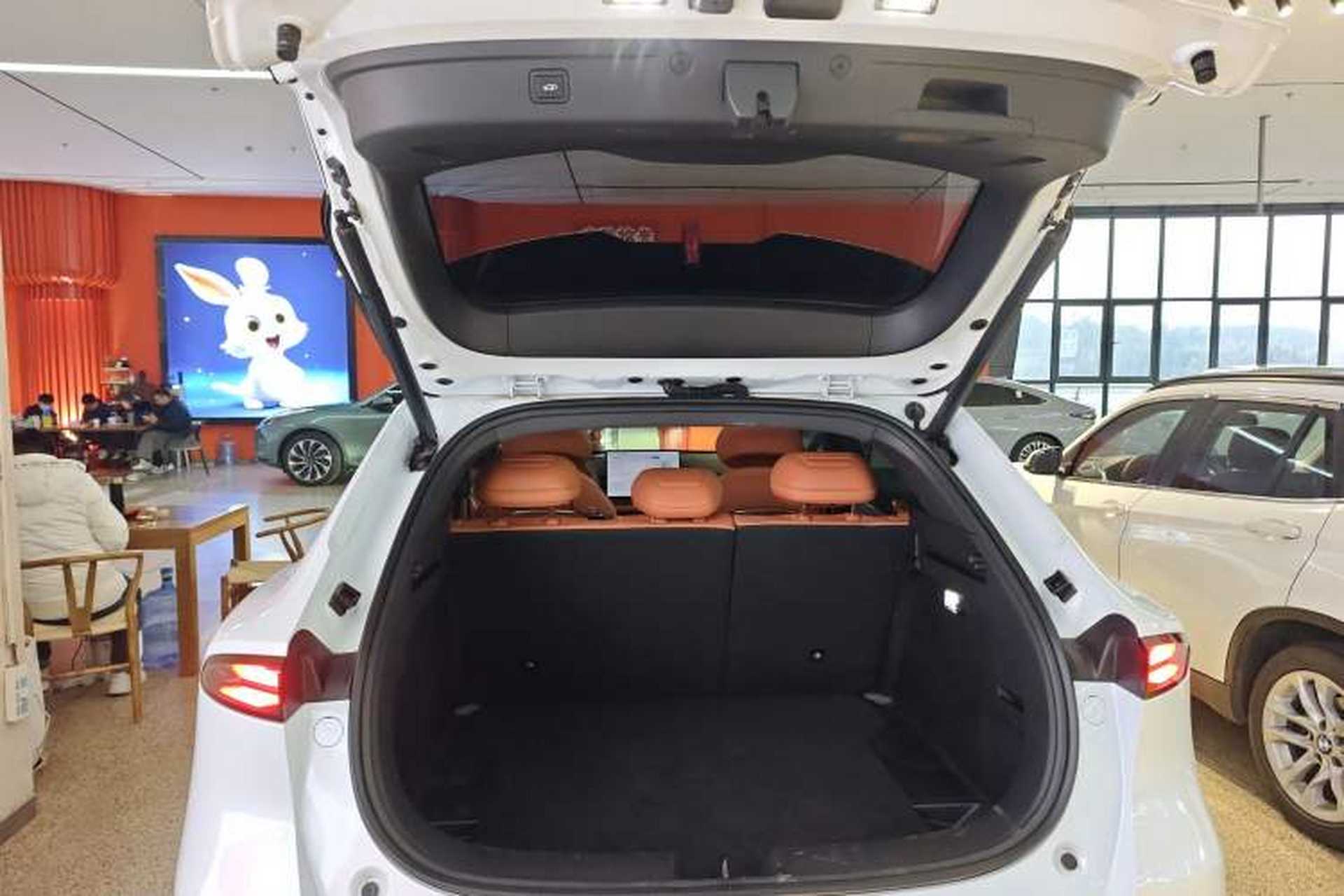 Used Deepal S05 2024 510Max Pure Electric Version Trunk