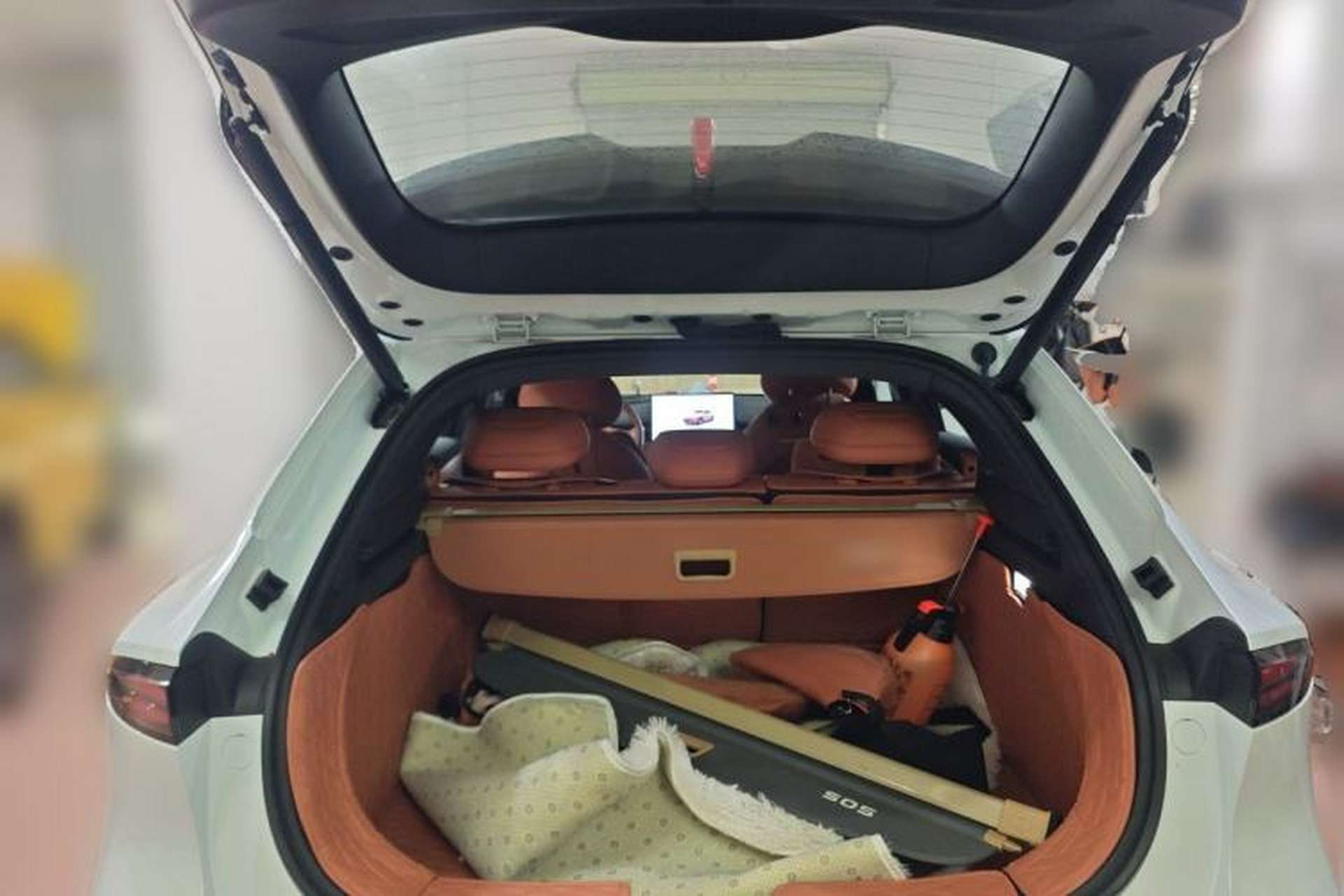 Used Deepal S05 2024 510Max Pure Electric Version Trunk
