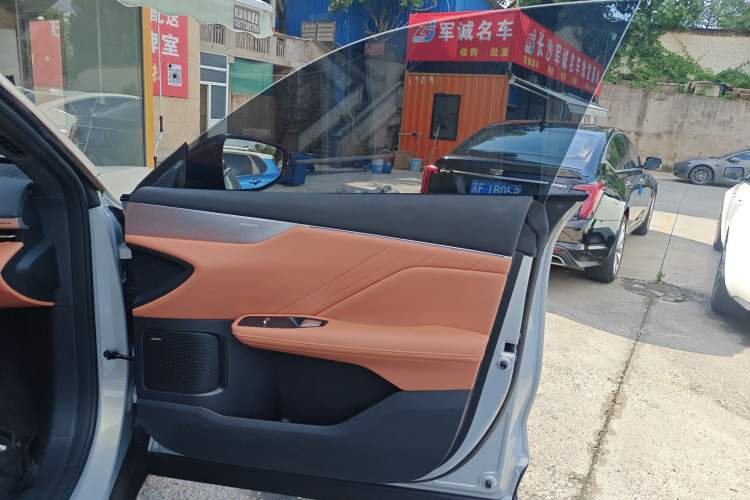 Used Deepal S05 2024 200 Ultra Range-Extended Long-Range Version Right Front Door Interior