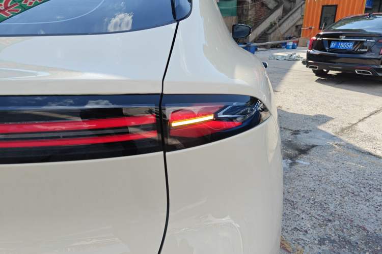 Used Deepal S05 2024 200 Ultra Range-Extended Long-Range Version Right Rear Taillight