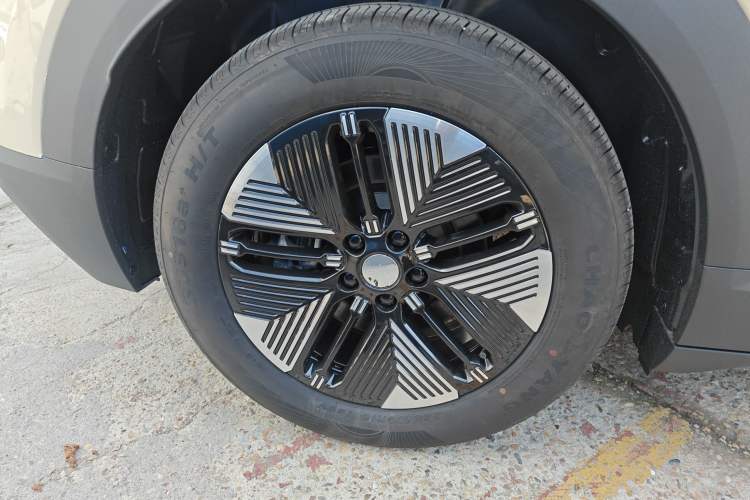 Used Deepal S05 2024 200 Ultra Range-Extended Long-Range Version Right Rear Wheel Hub