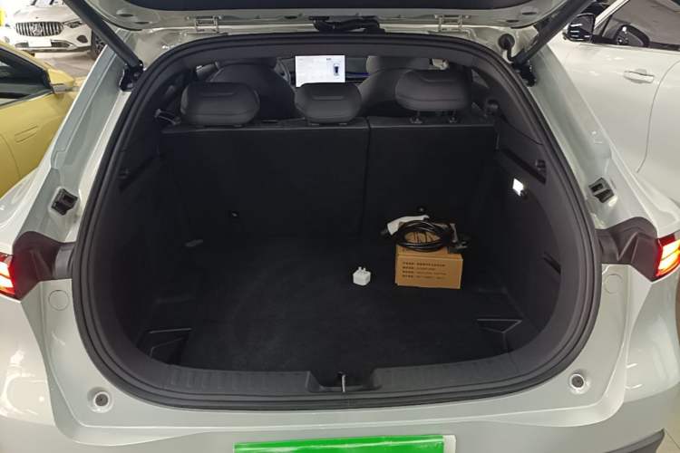 Used Deepal S05 2026 Model 520Ultra Pure Electric Edition Trunk