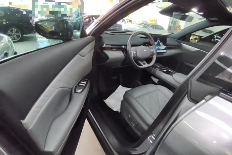 Used Deepal S05 2026 Model 520Max Pure Electric Edition Driver Seat