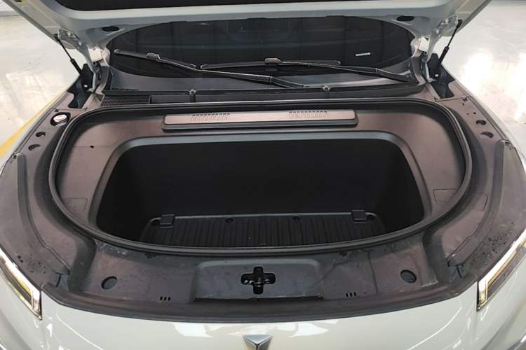 Used Deepal S05 2026 Model 520Plus Pure Electric Edition Engine Bay