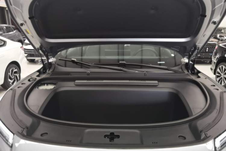 Used Deepal S05 2026 Model 520Plus Pure Electric Edition Engine Bay