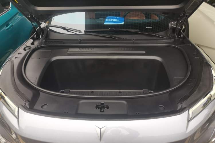 Used Deepal S05 2026 Model 520Plus Pure Electric Edition Engine Bay