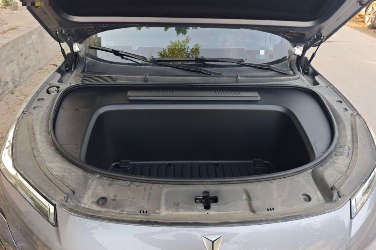 Used Deepal S05 2026 Model 520Max Pure Electric Edition Engine Bay