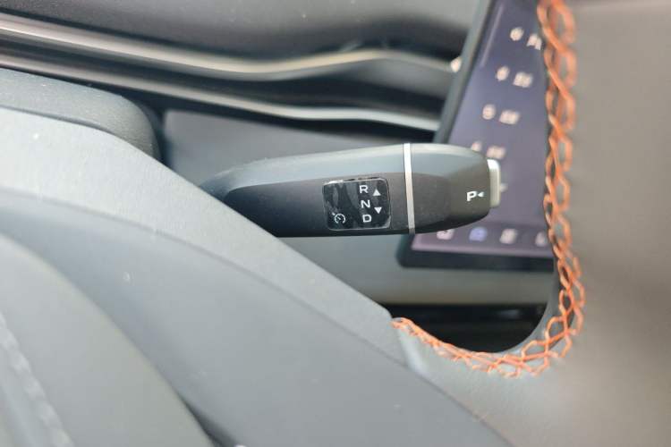 Used Deepal S05 2026 Model 520Max Pure Electric Edition Gear Lever