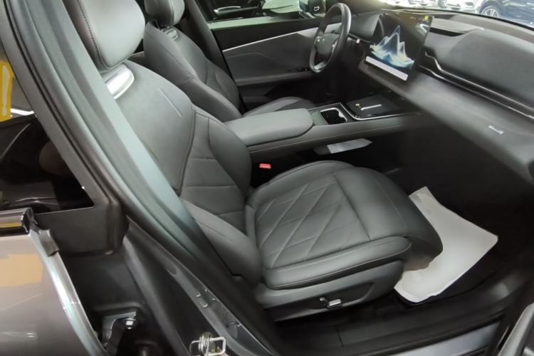 Used Deepal S05 2026 Model 520Max Pure Electric Edition Right Front Seat