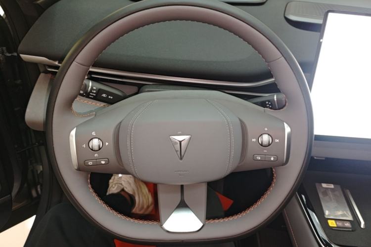 Used Deepal S05 2026 Model 520Max Pure Electric Edition Steering Wheel