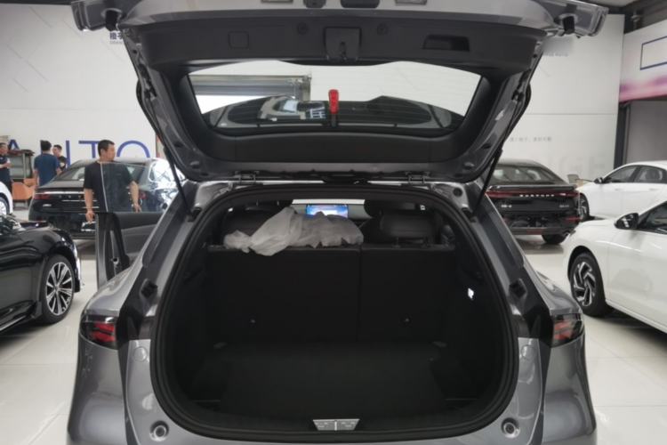 Used Deepal S05 2026 Model 520Plus Pure Electric Edition Trunk