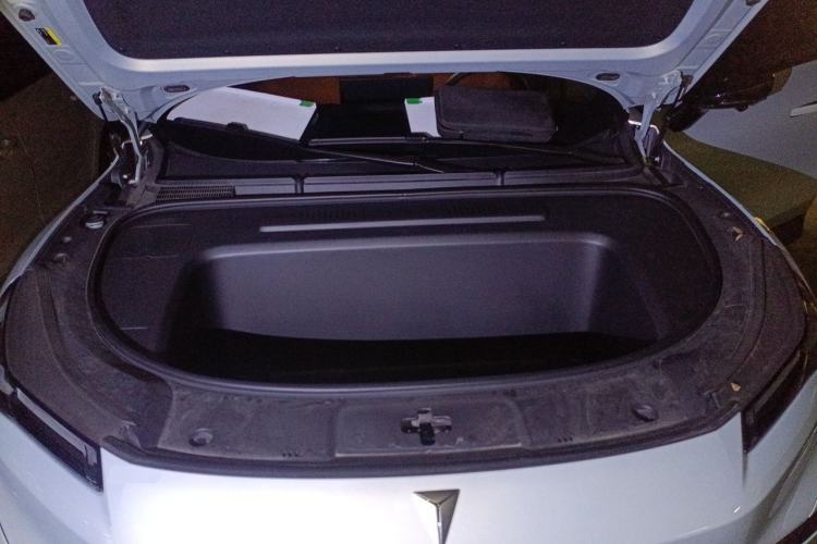 Used Deepal S05 2026 Model 520Max Pure Electric Edition Engine Bay