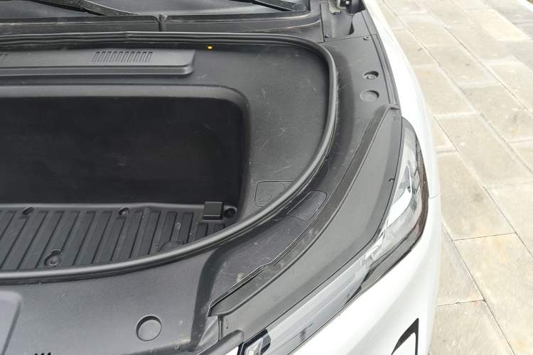 Used Deepal S05 2026 Model 520Max Pure Electric Edition Engine Bay Left
