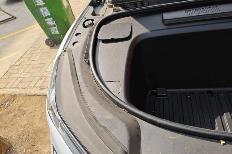 Used Deepal S05 2026 Model 520Max Pure Electric Edition Engine Bay Right