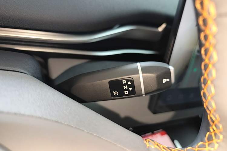 Used Deepal S05 2026 Model 520Max Pure Electric Edition Gear Lever