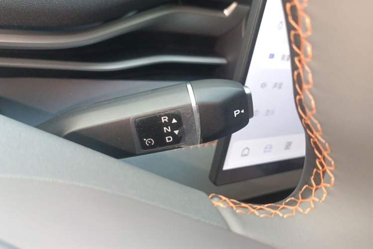 Used Deepal S05 2026 Model 520Max Pure Electric Edition Gear Lever