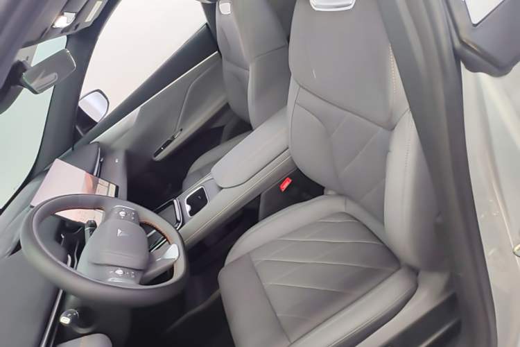Used Deepal S05 2026 Model 520Max Pure Electric Edition Left Front Seat