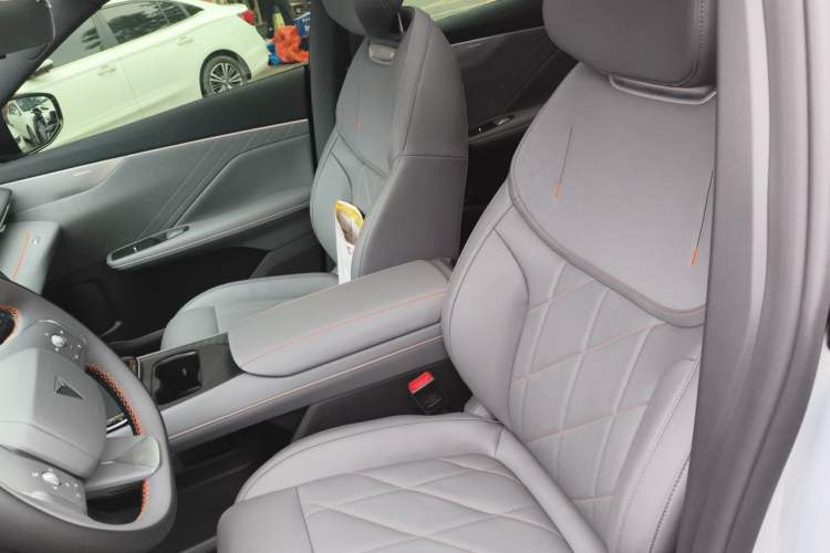 Used Deepal S05 2026 Model 520Max Pure Electric Edition Left Front Seat
