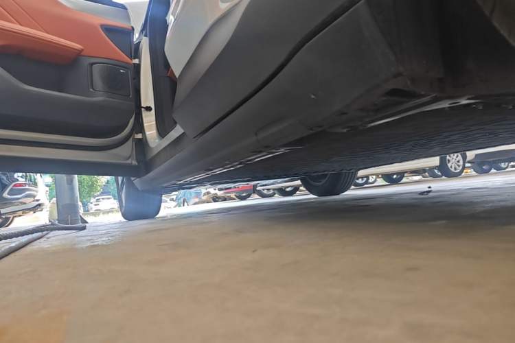 Used Deepal S05 2026 Model 520Max Pure Electric Edition Left Side Sill