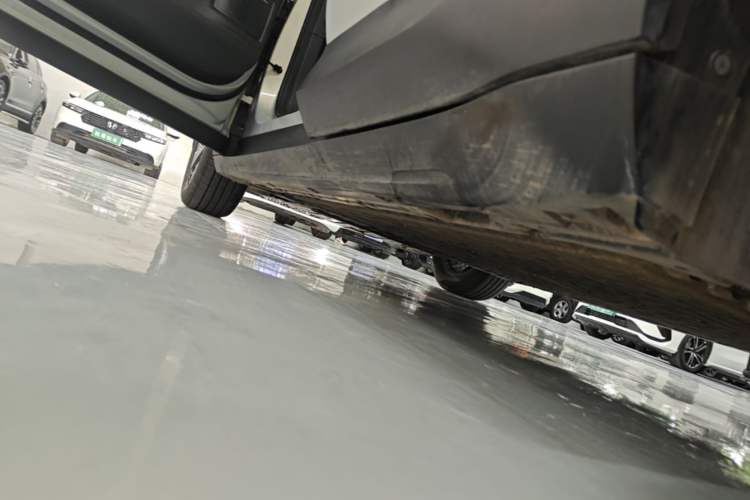 Used Deepal S05 2026 Model 520Max Pure Electric Edition Left Side Sill