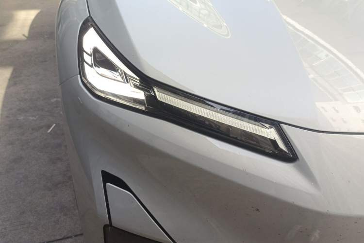 Used Deepal S05 2026 Model 520Max Pure Electric Edition Right Front Headlight