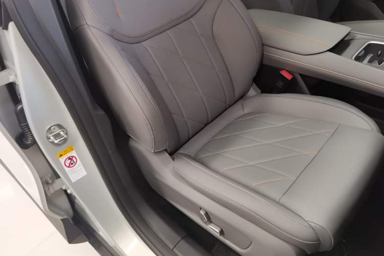 Used Deepal S05 2026 Model 520Plus Pure Electric Edition Right Front Seat