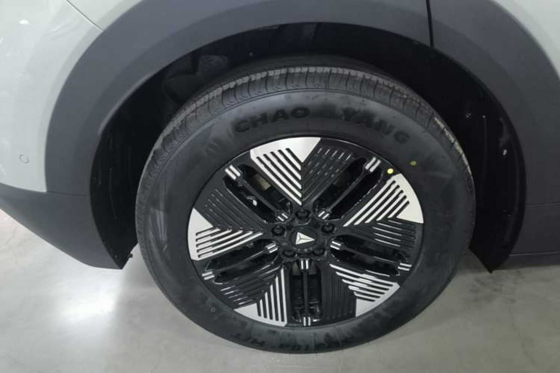 Used Deepal S05 2026 Model 520Plus Pure Electric Edition Right Rear Wheel Hub