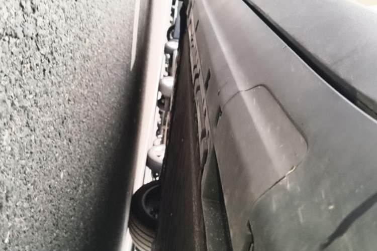 Used Deepal S05 2026 Model 520Max Pure Electric Edition Right Side Sill