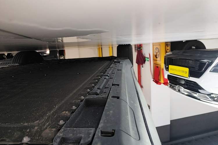 Used Deepal S05 2026 Model 520Max Pure Electric Edition Right Side Sill