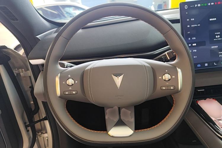 Used Deepal S05 2026 Model 520Max Pure Electric Edition Steering Wheel