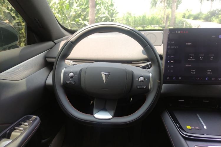 Used Deepal S05 2026 Model 620Plus Pure Electric Edition Steering Wheel
