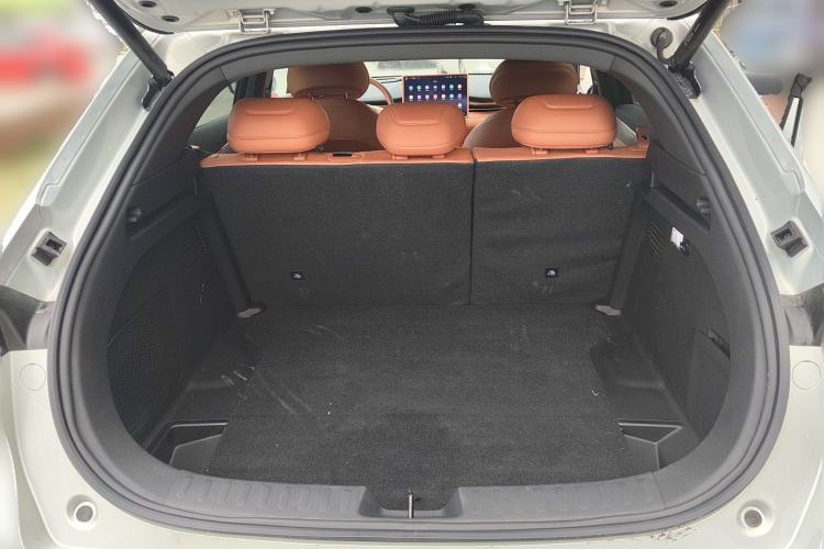 Used Deepal S05 2026 Model 520Max Pure Electric Edition Trunk