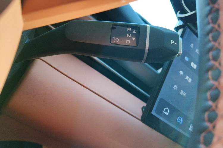 Used Deepal S05 2026 Model 520Max Pure Electric Edition Gear Lever