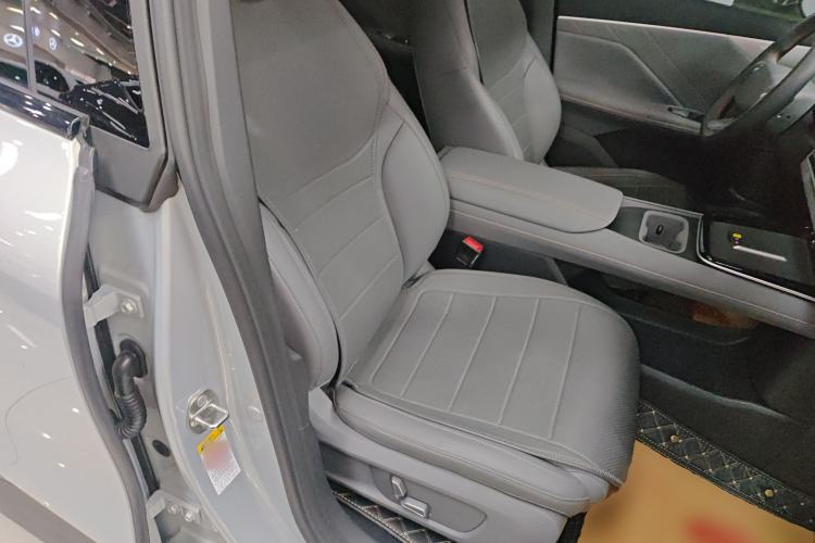 Used Deepal S05 2026 Model 520Plus Pure Electric Edition Right Front Seat