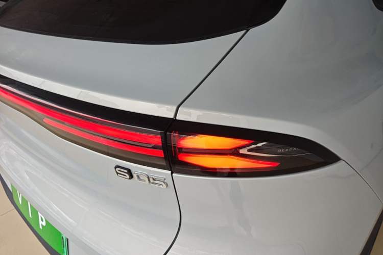 Used Deepal S05 2026 Model 520Plus Pure Electric Edition Right Rear Taillight